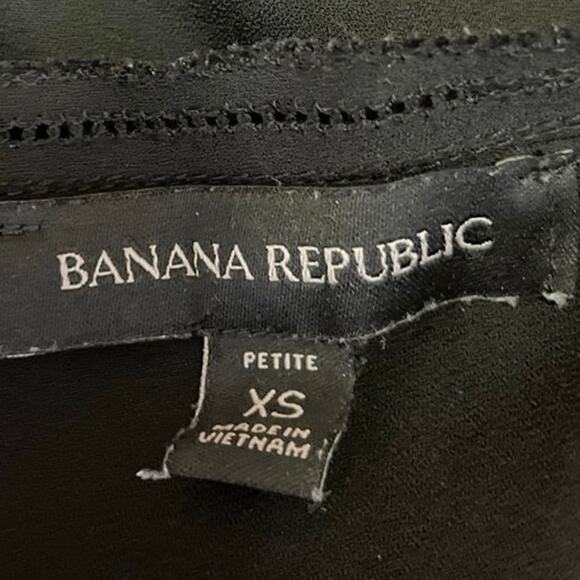 Banana Republic Black Satin Silk Short Sleeve T-Shirt Tee Blouse Top Size XS - Picture 4 of 5